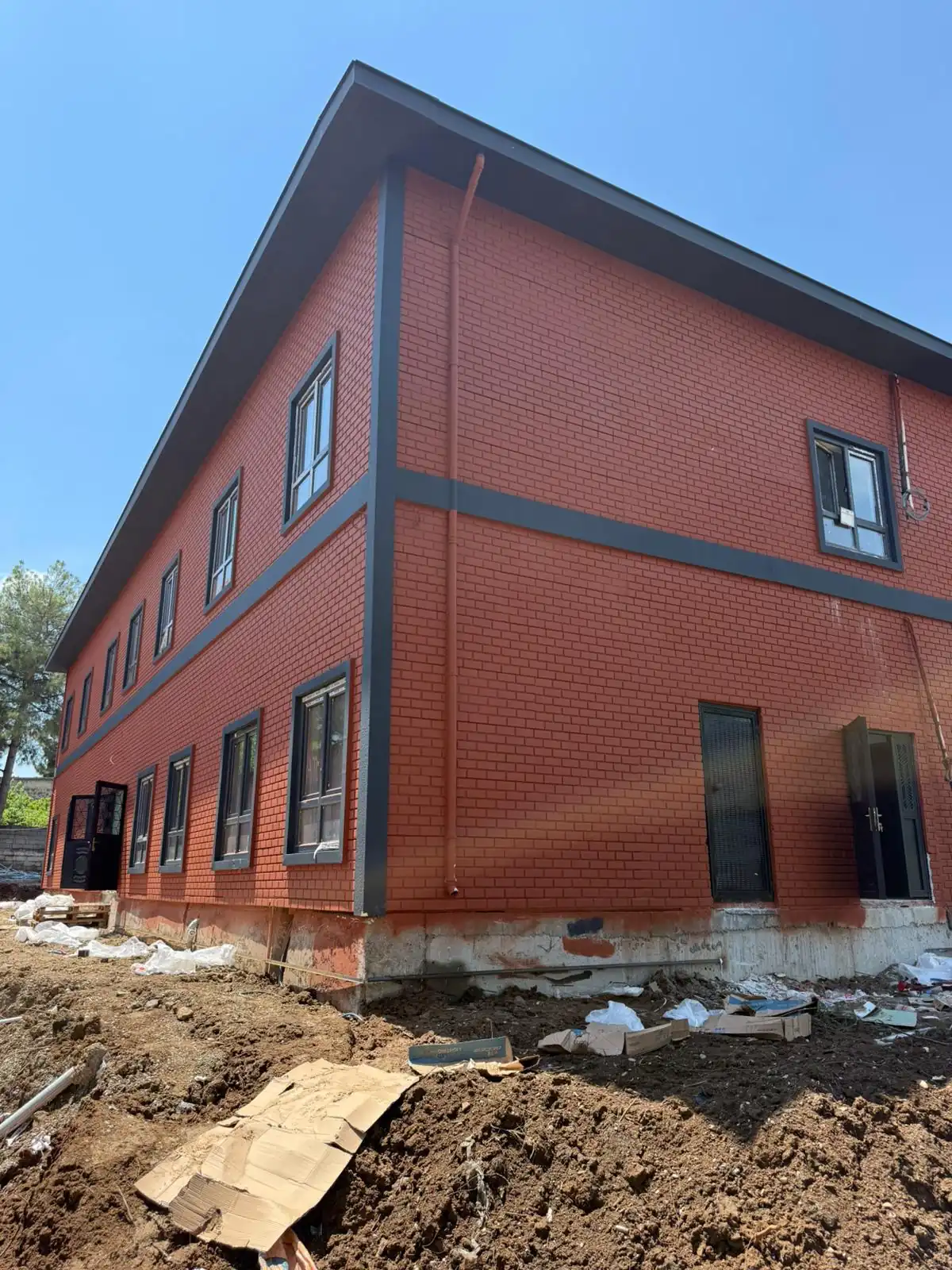 Tamamlanmış çok katlı hafif çelik yapı